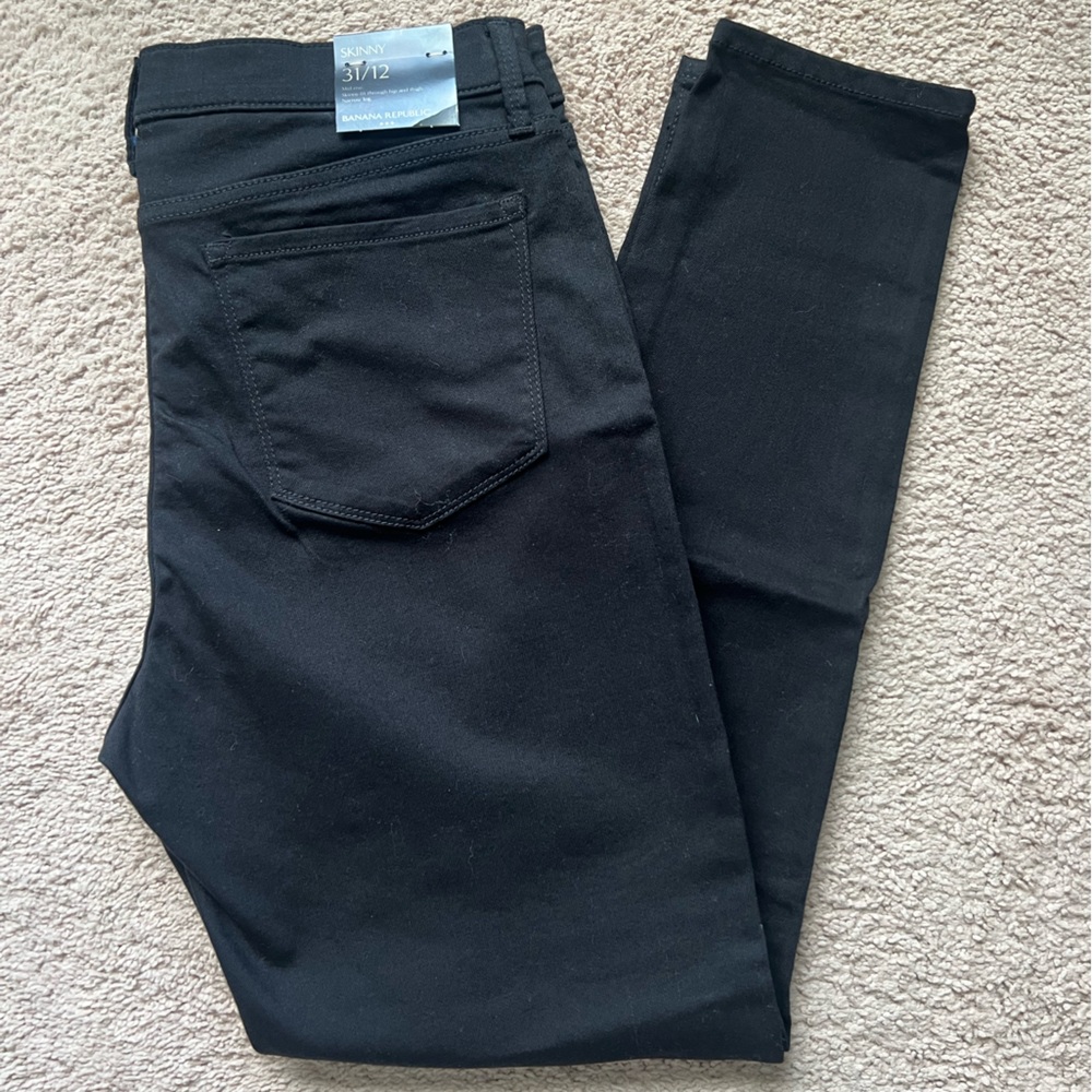 NWT Banana Republic Factory Black Skinny Jeans